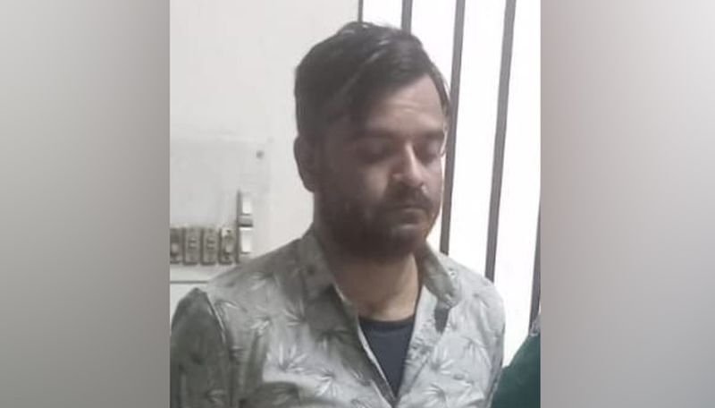 চাঁদাবাজি মামলায় যুবদলের বহিষ্কৃত নেতা মাধব ৫ দিনের রিমান্ডে