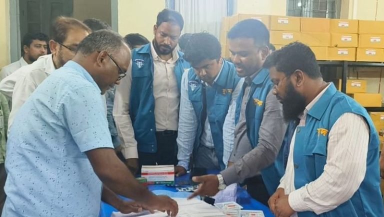 সুনামগঞ্জ সদর হাসপাতালে দুদকের অভিযান