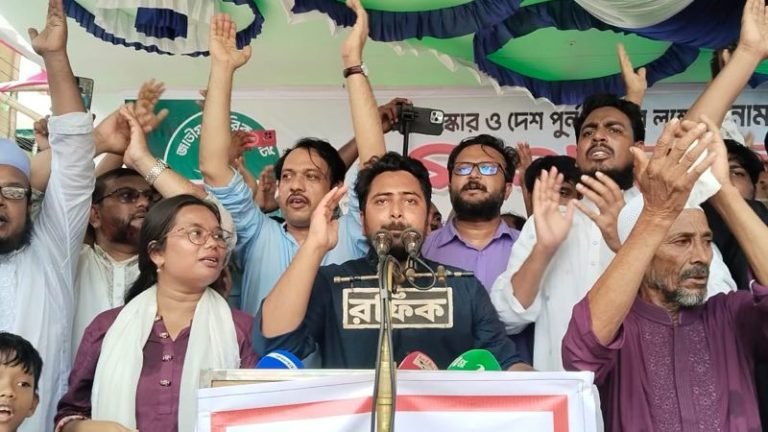 মুজিববাদ এখনও মাথাচাড়া দেওয়ার চেষ্টা করছে- নাহিদ ইসলাম