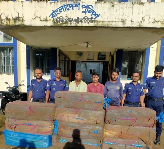 জকিগঞ্জে বিপুল পরিমাণ বিড়িসহ আটক- ৩ 