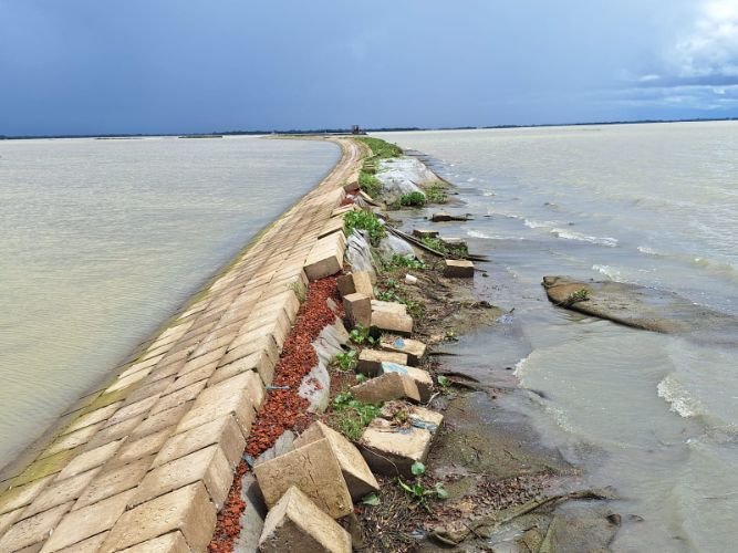 পাউবোর পাঁচ’শ কোটি টাকার মেগা প্রকল্পে পিডির নেতৃত্বে দুর্নীতি