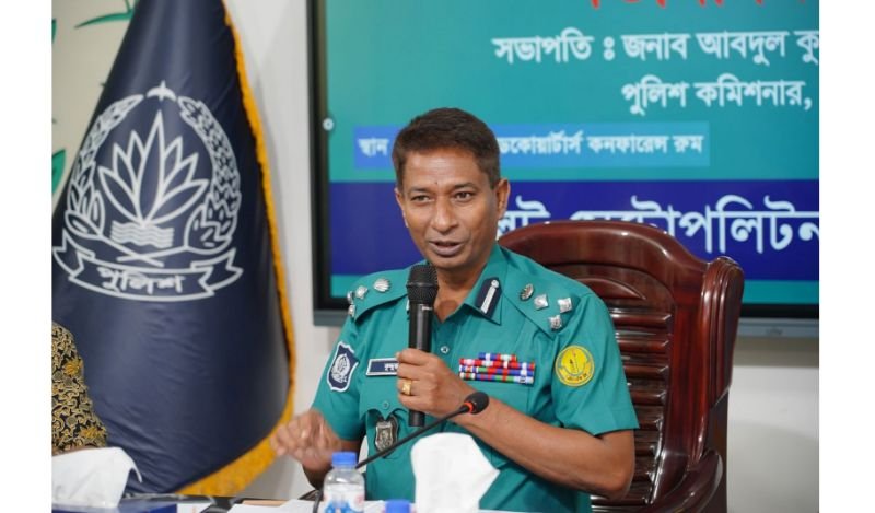 ব্যাটারি রিকশা : নগর জীবনের অদৃশ্য মৃত্যুঘণ্টা