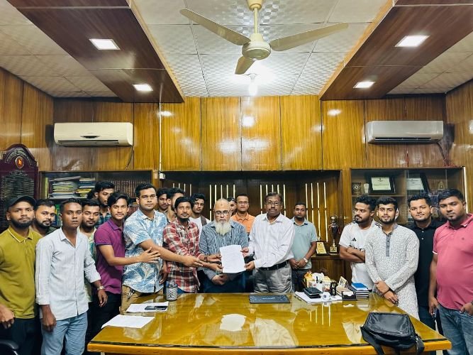 এমসি কলেজে পুনরায় ক্যান্টিন চালুর দাবি ছাত্রদলের