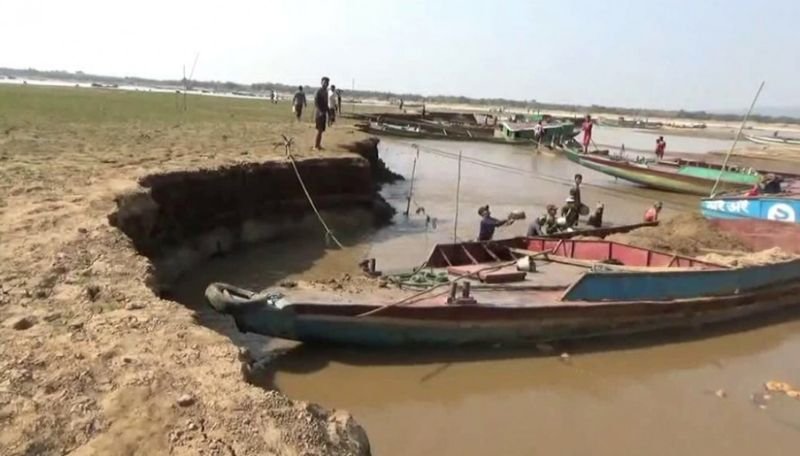 যাদুকাটায় বালু লুটে বিজিবির উদ্বেগ, পার কাটা ঠেকাতে প্রয়োজন সকল বাহিনীর সহযোগিতা