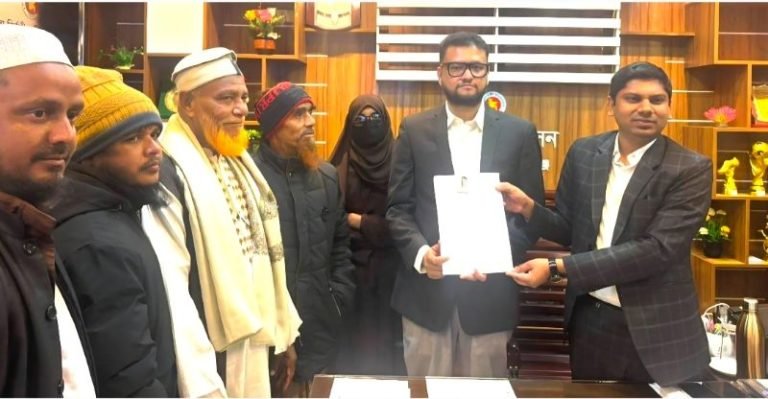 সুনামগঞ্জ–৩ আসনে এবি পার্টির প্রার্থী হিসেবে মনোনয়ন জমা দিলেন সৈয়দ তালহা