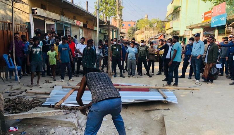 দিরাইয়ে ভ্রাম্যমাণ আদালতের উচ্ছেদ অভিযান