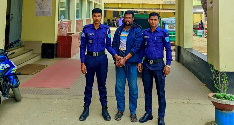 কোম্পানীগঞ্জে ওয়ারেন্টভুক্ত দুর্ধর্ষ আসামী গ্রেফতার