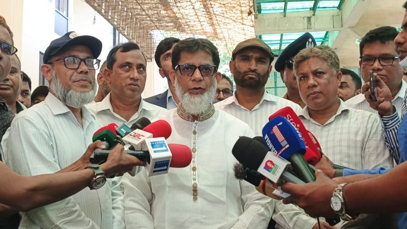 সরকার যেভাবে রেলে সেবা দিতে চায়, তাতে সীমাবদ্ধতা রয়েছে- রেল প্রতিমন্ত্রী