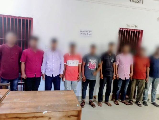 মহানগর বিএনপি সভাপতির টাকা ছিনতাই : গ্রেফতার- ৯
