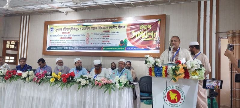 ইমাম-মুয়াজ্জিনদের জন্য ১০৮১ কোটি টাকা বাজেট ঘোষণা করেছে সরকার- এমপি এমরান