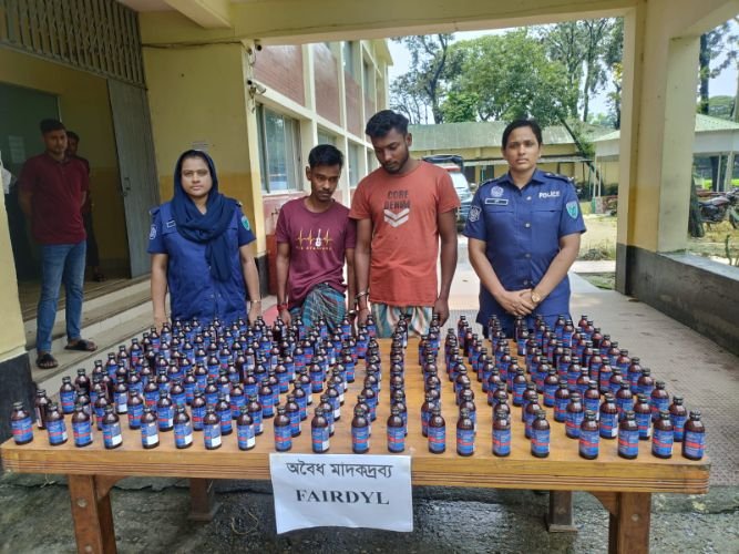 কোম্পানীগঞ্জে ভারতীয় ফেনসিডিল সহ আটক- ২