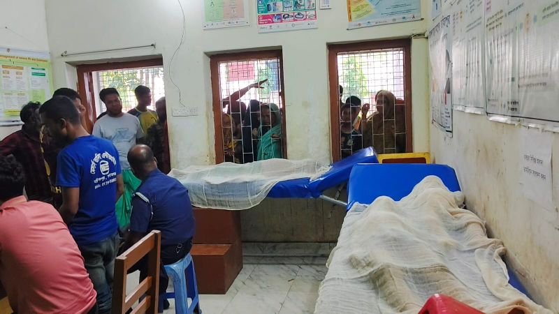তাহিরপুরে তিন সন্তানসহ বাবার কীটনাশক পান, তিন শিশুর মৃত্যু