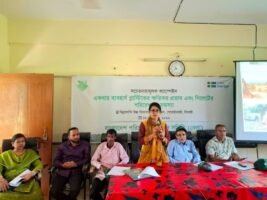 একবার ব্যবহারযোগ্য প্লাস্টিকের ক্ষতিকর প্রভাব নিয়ে গোয়াইনঘাটে বেলার প্রচারাভিযান