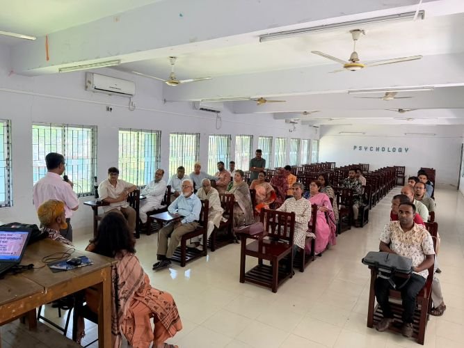 এমসি কলেজ বাংলা বিভাগ অ্যালামনাই অ্যাসোসিয়েশনের সভা অনুষ্ঠিত
