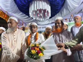 বিশ্বজয়ের মুকুট মাথায় নিয়ে জন্মভূমিতে হিরা, কানাইঘাটের নাগরিক সংবর্ধনা