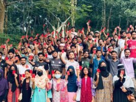 সিলেট ইঞ্জিনিয়ারিং কলেজে কারিগরি ও মাদ্রাসা শিক্ষা বিভাগকে শিক্ষার্থীদের রেড কার্ড প্রদর্শন