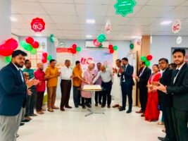 আইএফআইসি সুবিদবাজার শাখায় ব্যাংকের ৫০ বছর পূর্তি উদযাপন