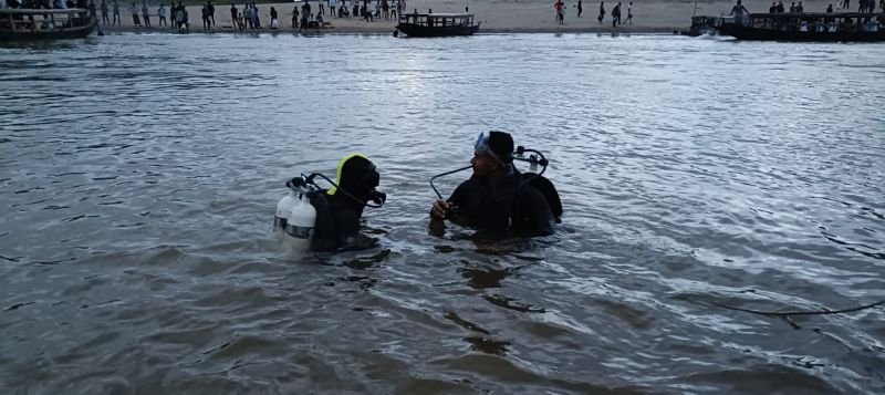 জাফলংয়ে পানিতে ডুবে পর্যটক নিখোঁজ