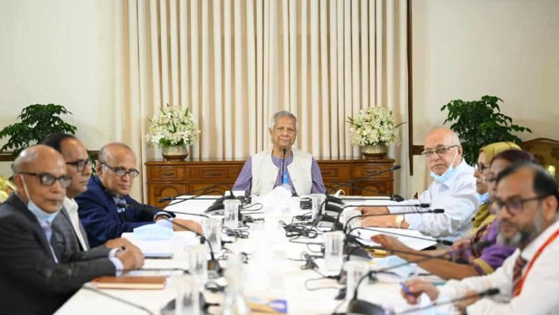 মুক্তিযুদ্ধের প্রকৃত ইতিহাস তুলে আনতে কাজ করার তাগিদ প্রধান উপদেষ্টার