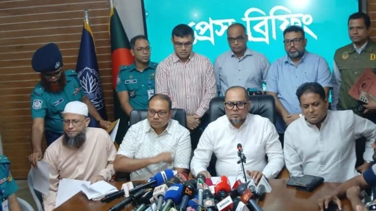 ‘হানি ট্র্যাপের’ ঘটনা ভিডিও করায় খুন হন সাংবাদিক তুহিন