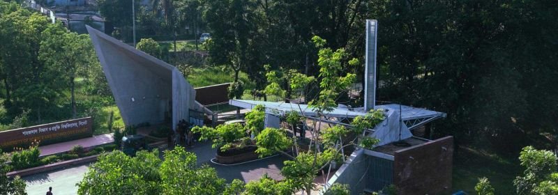 শাবিতে গাঁজার আসর থেকে বহিরাগত ৩ জনসহ ৪ শিক্ষার্থী আটক