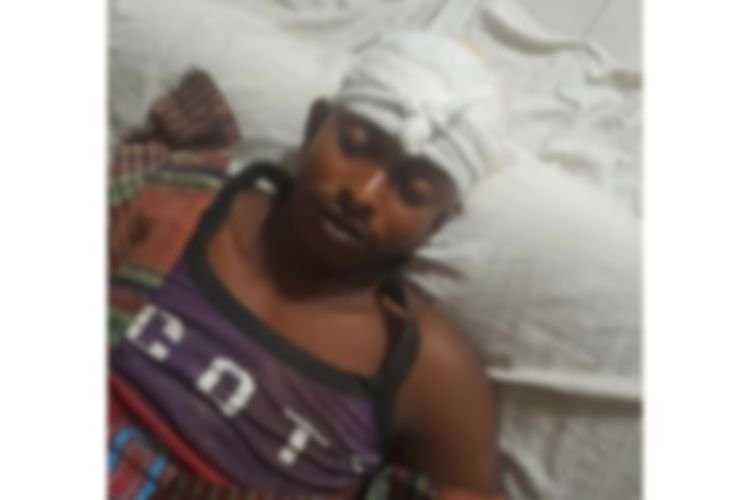 বোনকে নির্যাতন করায় ভগ্নিপতিকে কুপিয়ে হত্যা 