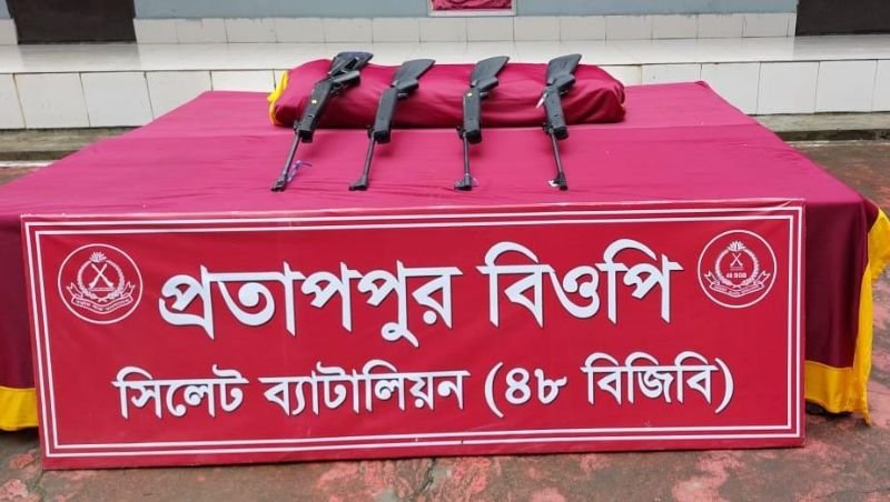 জাফলংয়ে ভারতীয় অবৈধ ৪ টি এয়ারগান উদ্ধার