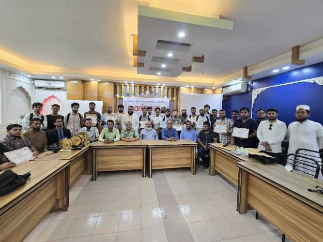 বিয়ানীবাজারে দিনব্যাপী সাংবাদিকতার নীতি-নৈতিকতা, বস্তুনিষ্ঠতা ও বুনিয়াদি প্রশিক্ষণ শীর্ষক কর্মশালা 