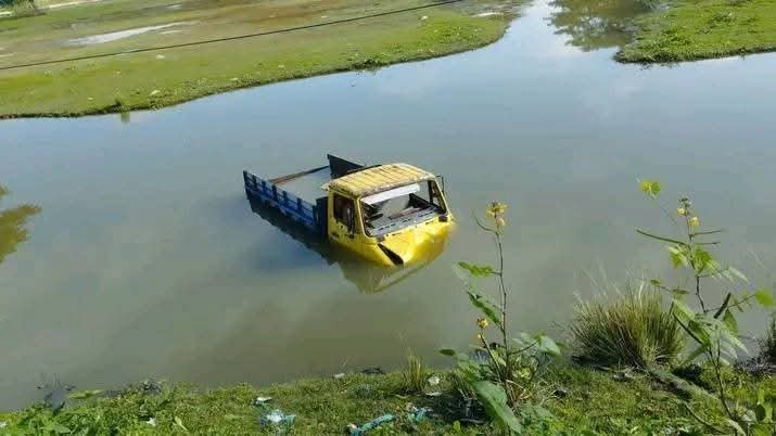 সুনামগঞ্জে ট্রাকের বেপরোয়া গতি কেড়ে নিলো মা-মেয়েসহ ৩ জনের প্রাণ