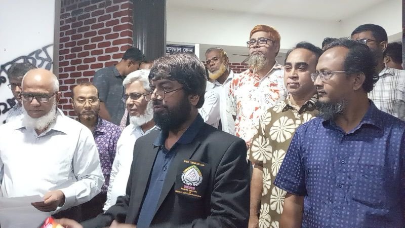 মুকিত মোকাদ্দেসকে প্রধান করে শাকসুর নির্বাচন কমিশন ঘোষণা