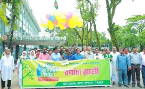 আমাদের বলতে হবে শিক্ষকই জাতির মেরুদন্ড : বিভাগীয় কমিশনার