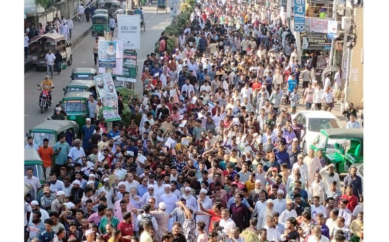 <span style='color:#000;font-size:18px;'>শোডাউনের মাধ্যমে সিলেট-১ আসনে প্রচারণা শুরু আরিফুল হকের</span><br/> ‘প্রার্থী বাছাইয়ে সিলেটের সর্বস্তরের মানুষের প্রত্যাশার প্রতিফলন ঘটাতে হবে’