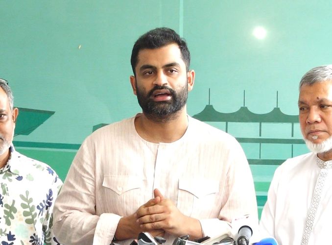 নির্বাচন থেকে সরে দাঁড়িয়ে ফিক্সিং বন্ধ করার কথা বললেন তামিম