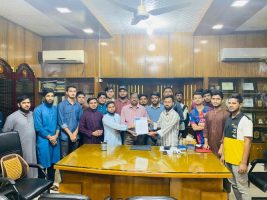 ছাত্র সংসদ নির্বাচন সহ ২৯ দফা দাবিতে এমসি কলেজ শিবিরের স্মারকলিপি