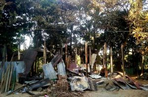 ছাতকে প্রতিপক্ষের দেয়া আগুনে মুক্তিযোদ্ধার বসতঘর পুড়ে ছাই