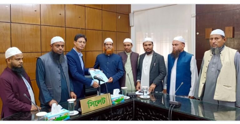 সিলেট-১ আসনে ইসলামী আন্দোলনের হাফিজ মাওলানা মাহমুদুল হাসানের মনোনয়নপত্র সংগ্রহ