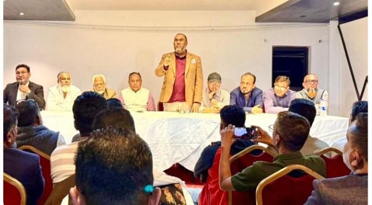 <span style='color:#000;font-size:18px;'>জেলা বিএনপির প্রস্তুতি সভায় কাইয়ুম চৌধুরী</span><br/> তারেক রহমানের প্রত্যাবর্তন স্মরণীয় করতে প্রস্তুত সিলেট