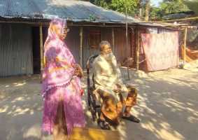 শ্রীমঙ্গলে ১১ মাস ধরে ঘরবন্দী পরিবার