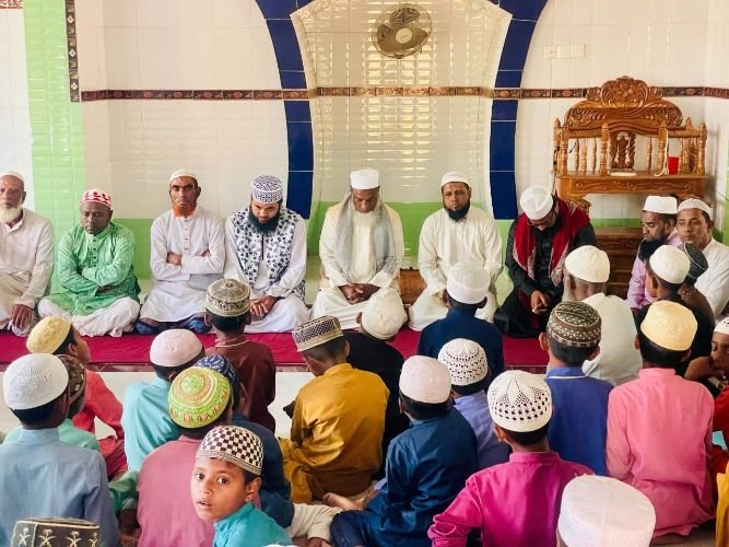 বিএনপির চেয়ারপার্সন বেগম খালেদা জিয়ার রোগমুক্তি কামনায় শান্তিগঞ্জে দোয়া মাহফিল