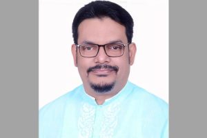 খালেদা জিয়ার সফরসঙ্গী হলেন সিলেটের ড. এনামুল হক চৌধুরী