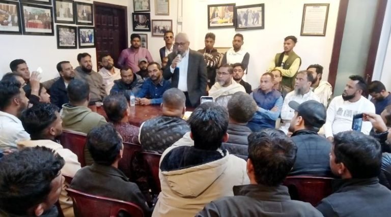 ঐক্যবদ্ধভাবে ধানের শীষের বিজয় সুনিশ্চিত করতে হবে : আরিফুল হক চৌধুরী