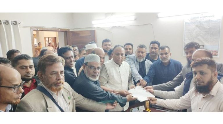 সিলেট ৬ আসনে মনোনয়নপত্র সংগ্রহ করলেন বিএনপির প্রার্থী এমরান চৌধুরী