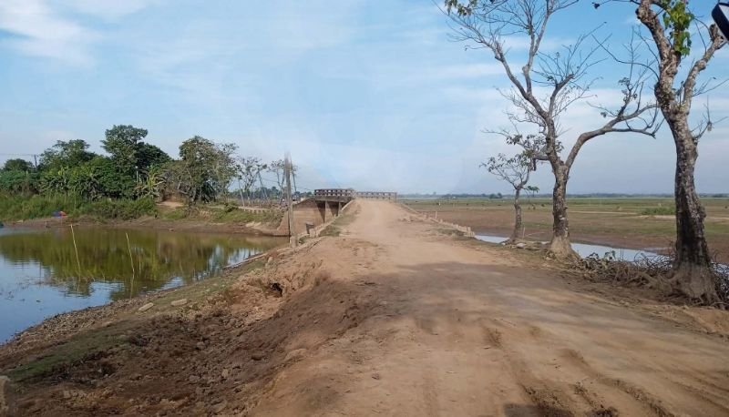 সুনামগঞ্জে আজ শুরু হবে বাঁধের কাজ, ৪৩৩ কি. মি. বাঁধের জন্য বরাদ্দ ১০৩ কোটি