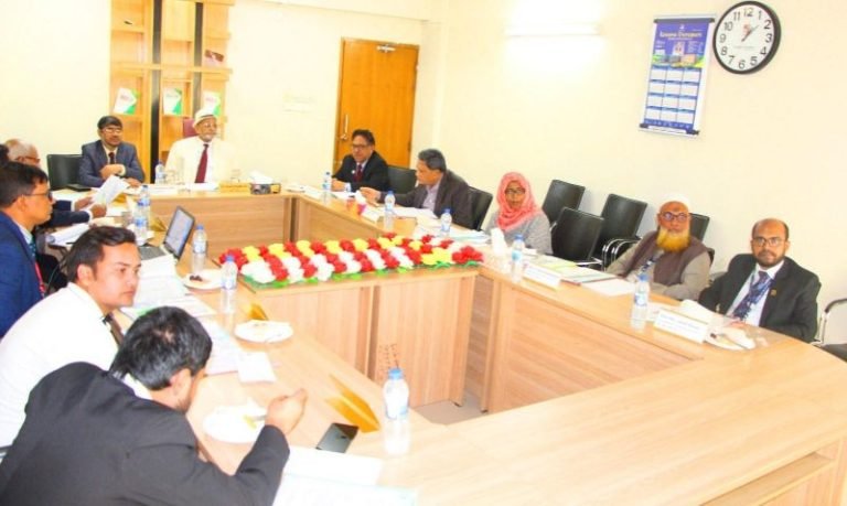 <span style='color:#000;font-size:18px;'>লিডিং ইউনিভার্সিটির সিন্ডিকেট সভা</span><br/> শিক্ষার্থীদের কল্যাণ আমাদের সর্বোচ্চ অগ্রাধিকার : দানবীর ড. রাগীব আলী