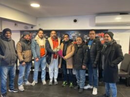 ফ্রান্সে যুবদল নেতা মহসিন রাজাকে সংবর্ধনা