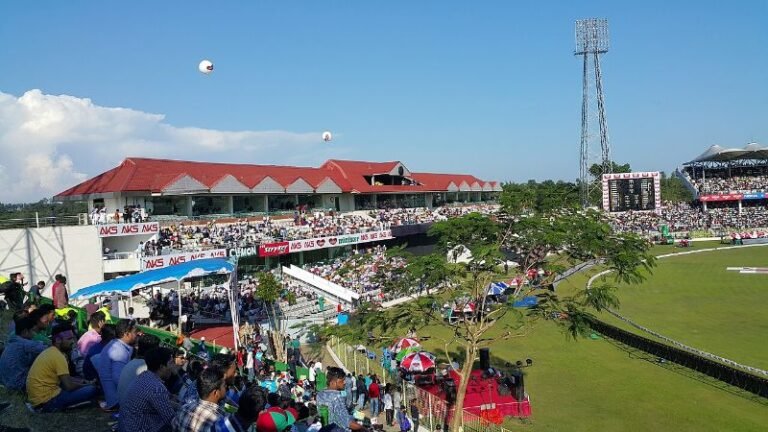 সিলেট ক্রিকেট স্টেডিয়ামের ভিআইপি গ্যালারিতে জুয়ার আসর, ৩ জন আটক