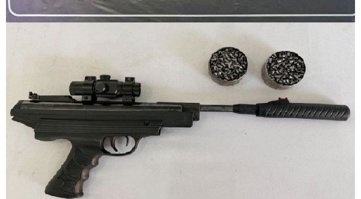 লাক্কাতুরা চা বাগান থেকে গুলিসহ বিদেশী এয়ারগান উদ্ধার