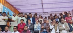 <span style='color:#000;font-size:18px;'>বিয়ানীবাজারে এমরান চৌধুরীর পক্ষ ‘গণজোয়ার’</span><br/> ধানের শীষের স্লোগানে কাঁপলো বিয়ানীবাজার