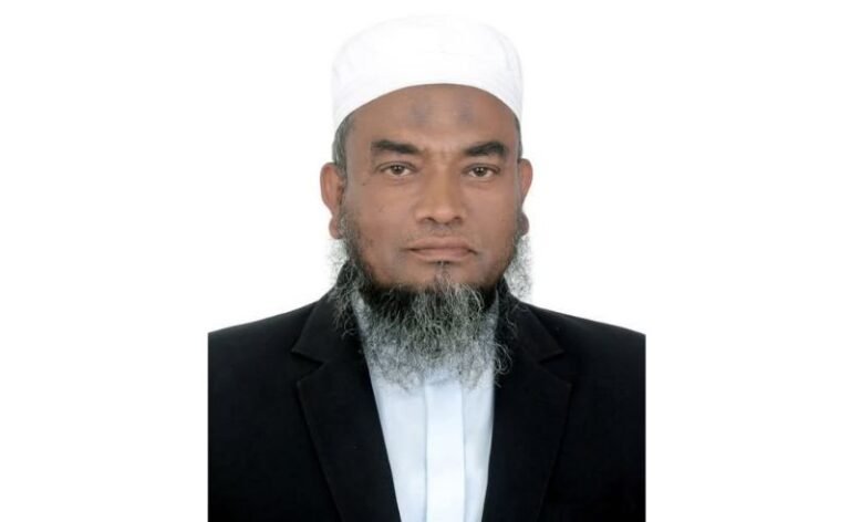 মসজিদের খতিব থেকে সংসদ সদস্য মুফতি আবুল হাসান