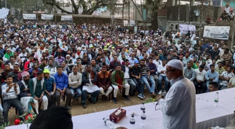 একটি গোষ্ঠী নির্বাচন বানচালের অপচেষ্টায় লিপ্ত : আরিফুল হক চৌধুরী